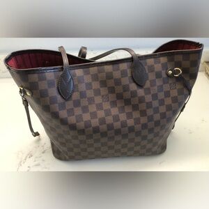 Louis Vuitton Damier Neverfull MM Tote Bag
